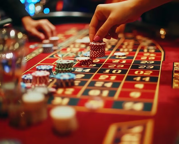 Live blackjack table with dealer and HD multi-camera studio view